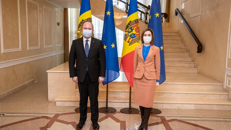 Ministrul român al Afacerilor Externe, Bogdan Aurescu, și Maia Sandu, președintele Republicii Moldova/FOTO: mae.gov.ro
