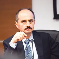 Profesorul Virgil Păunescu