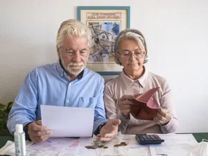 Pensionarii primesc 50 lei în plus la pensie de la 1 iulie. Pentru ce pot fi folosiți banii - Foto: Freepik (rol ilustrativ)