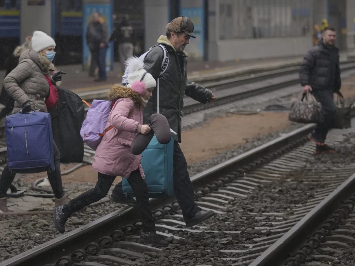 Peste 80.000 de persoane, evacuate din Sumy şi împrejurimile Kievului / Nord West