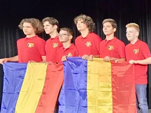 Elevii români, 2 medalii de aur, 3 de argint și 1 de bronz la Olimpiada Internațională de Matematică - Foto: Facebook / Ministerul Educației