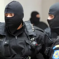 Sunt percheziții la Primăria Ploiești Foto: Poliția Română - rol ilustrativ