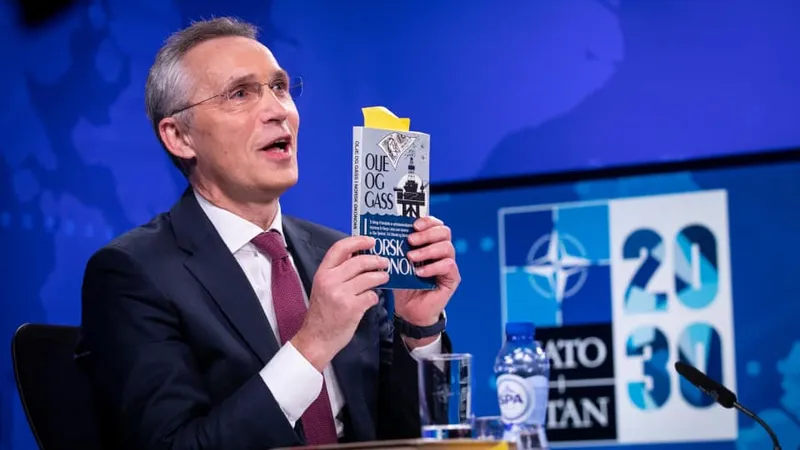 Secretarul general NATO: Ucraina este un partener important al NATO iar Alianța va sprijini țara/FOTO: Facebook/Jens Stoltenberg