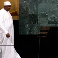 Adama Barrow a reamintit că 66 de copii au murit în ultimele trei luni din cauza insuficienţei renale acute şi că siropurile ar putea fi cauza acestor decese - Foto: Profimedia Images