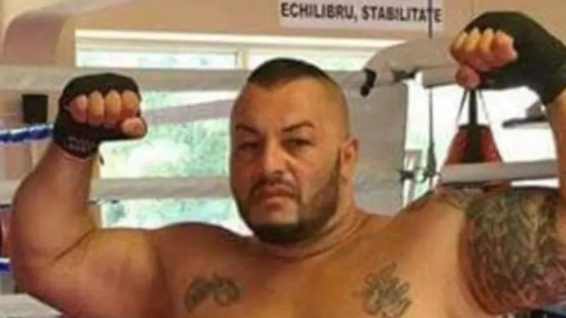 Marius Alecu, alias Bebino, șeful clanului Sportivilor, judecat pentru lipsire de libertate. / Foto: playtech.ro