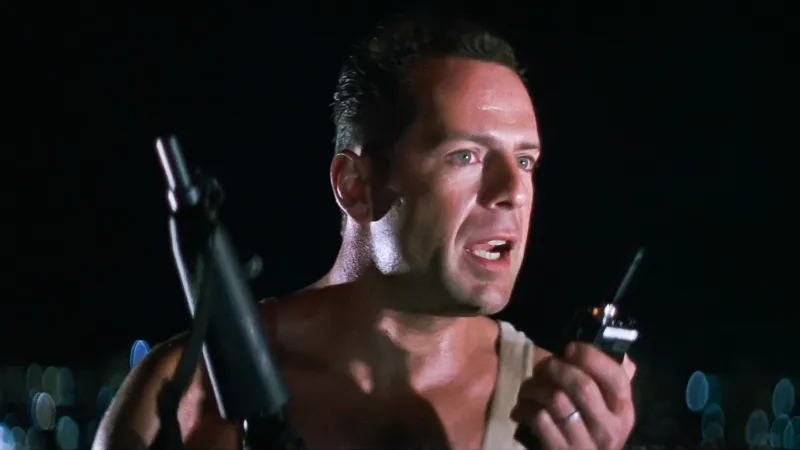 Povestea lui Bruce Willis, actorul care nu își mai amintește că a fost cel cel mai greu de ucis - Foto: Profimedia Images