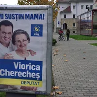 La alegerile din 2016 părea că primarul Chrecheș o susține pe mama sa și nu invers Foto: INQUAM Photos/Ghiță Porumb