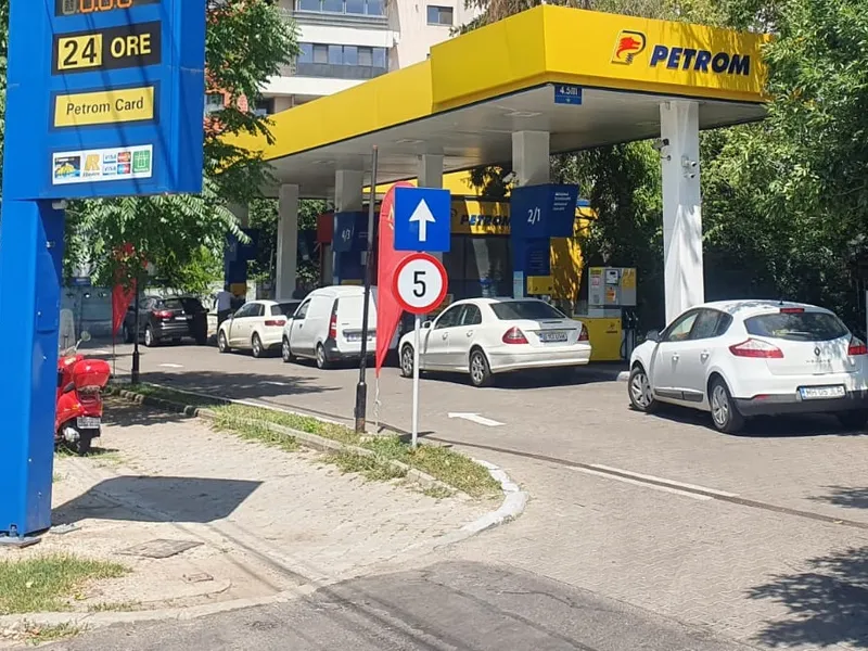 Cu cât s-au scumpit benzina și motorina după Revelion Foto: NWR