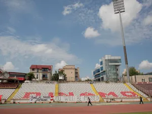 Buldozerele intră în Ştefan cel Mare. Începe construcţia noului stadion Dinamo - Foto: INQUAM PHOTOS/George Călin