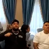 Tzancă Uraganu, concert acustic în sufrageria lui "Beleaua" Corduneanu Foto: captură video Facebook