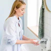 Bucureștenii nu vor mai plăti apă rece la prețul de apă caldă: CGMB a aprobat reducerea facturii - Foto: Freepik (Imagine cu rol ilustrativ)