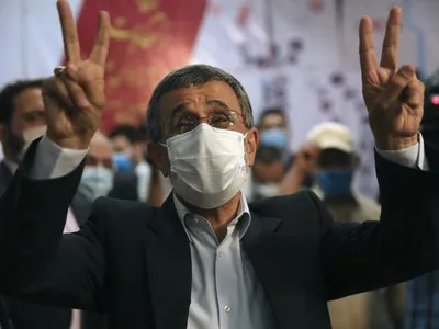 Ahmadinejad intră din nou în cursa prezidențialelor/Foto: AP