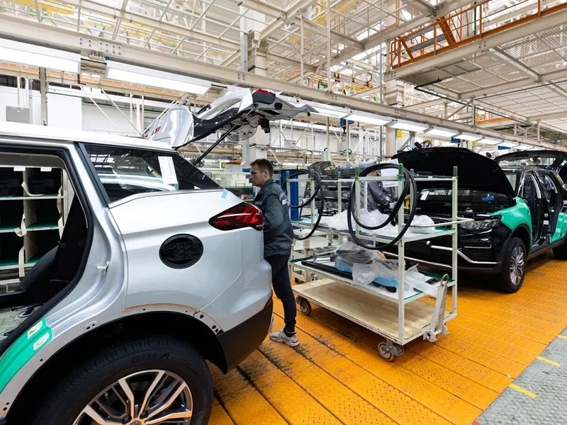 Probleme în industria auto. Un mare furnizor german intră în faliment. Angajații pleacă acasă - Foto: Freepik.com (rol ilustrativ)