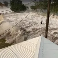 Criza apei potabile se profilează pentru Tonga, lovită crunt de un tsunami/FOTO:AmicoHoops