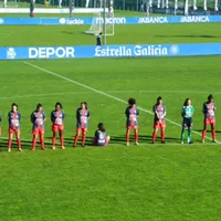 Paula Dapena s-a întors cu spatele în timpul momentului de reculegere ţinut în memoria lui Diego Maradona/FOTO: Twitter