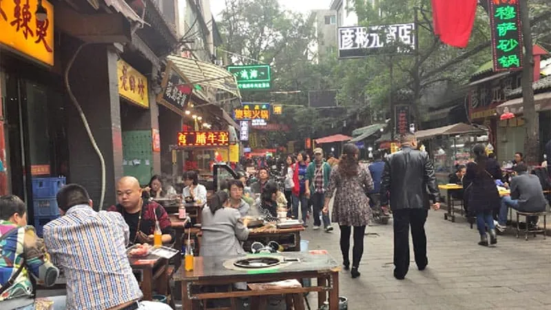 CHina /gonomandtravel.com