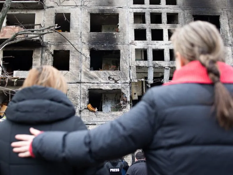 Centrul Harkovului, bombardat din nou de ruși: un bloc distrus, cel puțin doi morți și un rănit. / Foto: telegram.hr