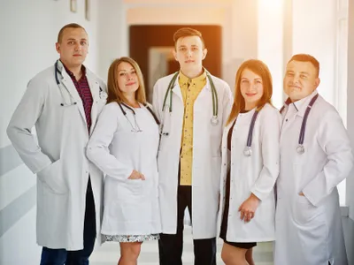 Medici -Foto: Magnific (rol ilustrativ0