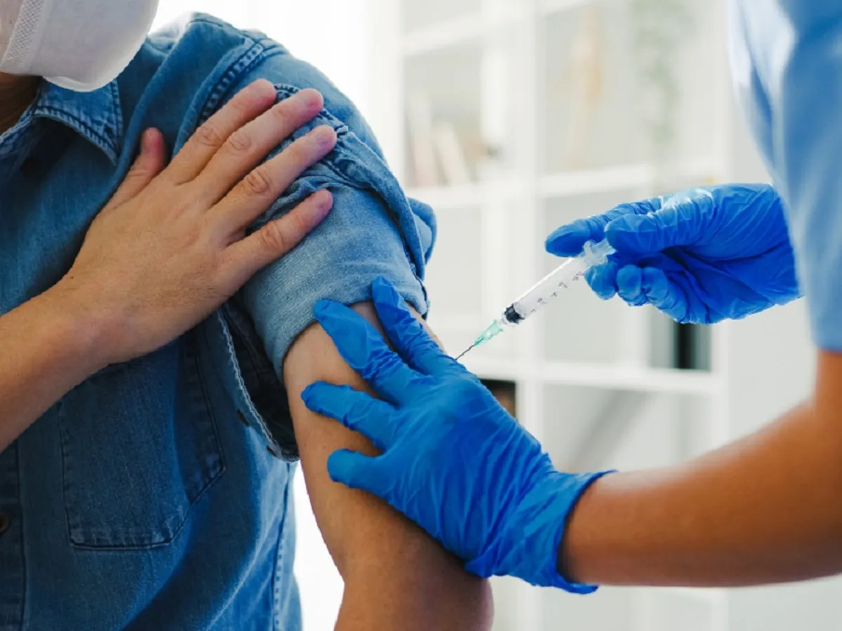 Vaccinare antigripală - Foto: Freepik (rol ilustrativ)