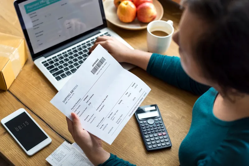 Facturile vor fi calculate altfel - Foto: Freepik (rol ilustrativ)