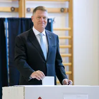 Klaus Iohannis: „Eu am votat şi vă invit pe toţi să poftiţi la vot. Este extrem de important” - Foto: .presidency.ro