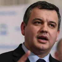 Eugen Tomac (PMP): „Învestirea Guvernului Ciolacu sau fuziunea prin absorbţie a PNL în PSD” - Foto: INQUAM PHOTOS/ Sabin Cirstoveanu