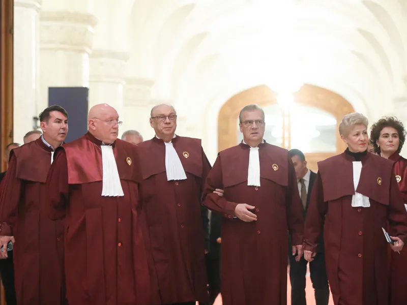 Sporuri la CCR: confidențialitate, condiții grele, stres, doctorat plus o pensie specială de 10.000€ - Foto: INQUAM PHOTOS / Adrian Neagoe