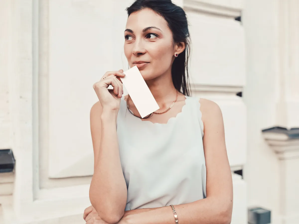 Pensionară la pensie - Foto: Freepik