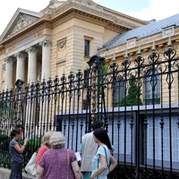 UNiveristatea Medicină / wall-street.ro