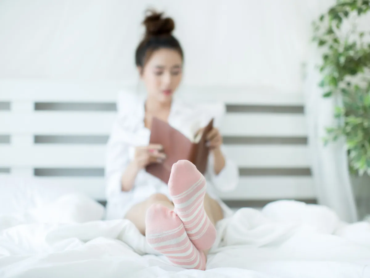De ce să puneți sare în șosete înainte de somn. Primele rezultate apar într-o săptămână - Foto: Freepik (Imagine cu rol ilustrativ)