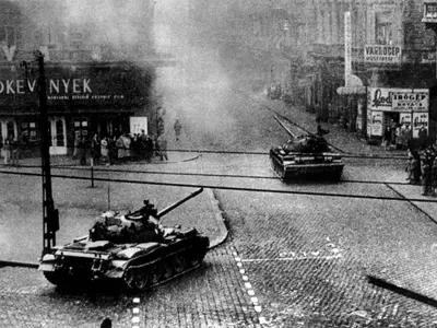 De ce a vrut România să ocupe Budapesta, în 1956 - Foto: Profimedia Images