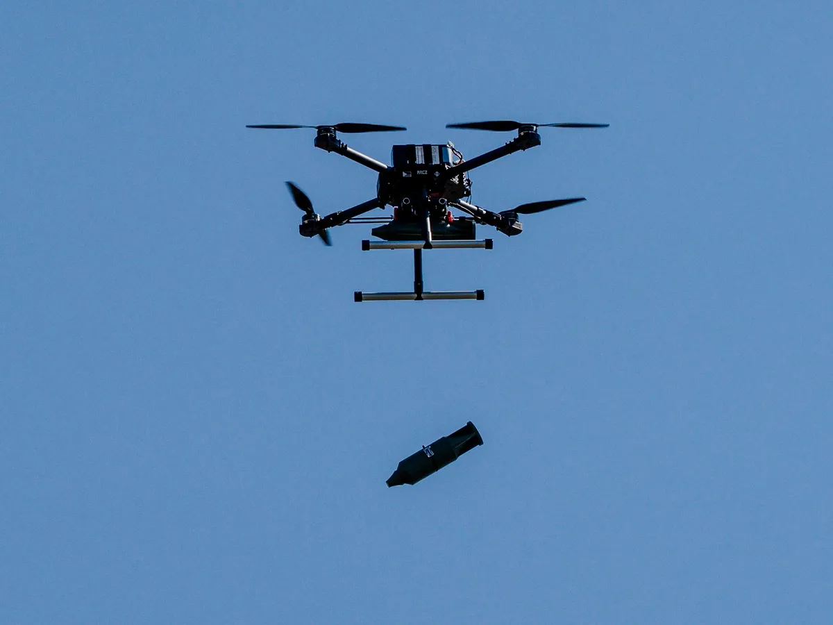 Dronă