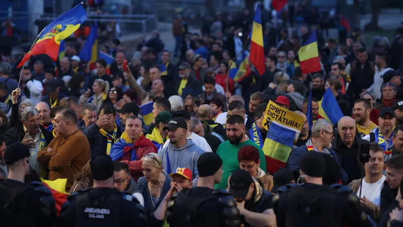 Avocatul lui Călin Georgescu care a spus „Să punem mâna pe ciomege!”, trimis în judecată - Foto: INQUAM PHOTOS / George Călin (Imagine cu rol ilustrativ)