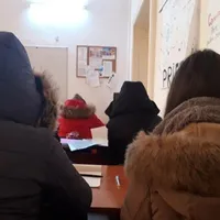 Elevii dintr-un mare oraș din țară îngheață de frig în clase. Temperatura nu depășește 14 grade - Foto: Ziarul de Iași/ Imagine cu caracter ilustrativ
