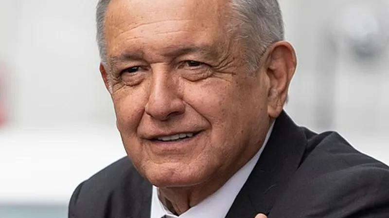 Manuel Obrador, preşedintele Mexicului, neagă că ar fi primit bani de la traficanţii de droguri - Foto: Wikimedia/EneasMx/CC BY