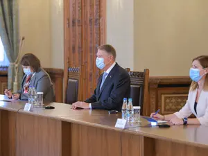 Klaus Iohannis începe discuțiile cu partidele. FOTO: Presidency.ro