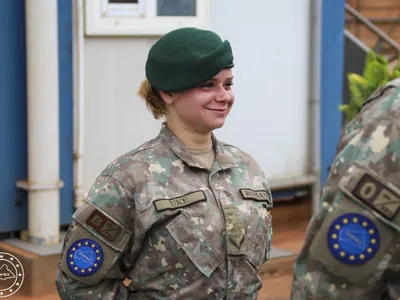 Femeie militar - FOTO MApN