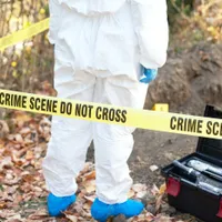 Descoperire șocantă în Sectorul 6 al Capitalei. Cadavrul unei femei, găsit pe un câmp din Ghencea - Foto: Profimedia images - Caracter ilustrativ