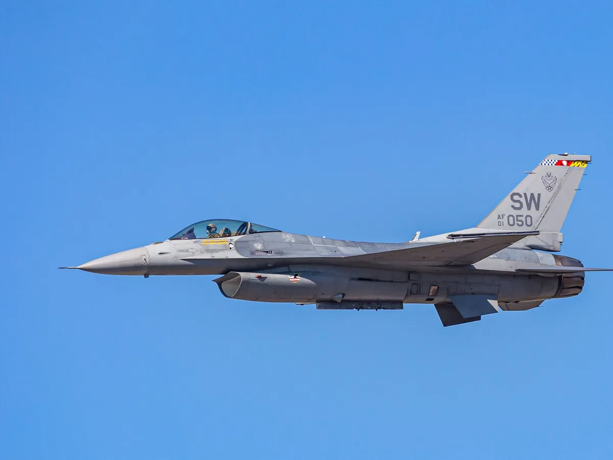 Adevărul despre avionale F-16 care ar fi tranzitat Moldova spre Ucraina. Ce a spus Maia Sandu - Foto: Profimedia Images