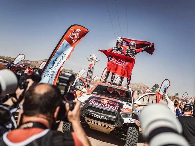 Nasser al-Attiyah (Toyota) a câştigat pentru a patra oară Raliul Dakar la categoria auto. / Foto: RallyZone