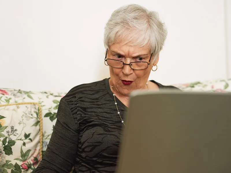 Pensionar la computer - Foto: Freepik