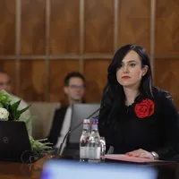 Cum iei sute lei in plus la pensie chiar daca nu ai lucrat pentru ei? Ce zice ministrul muncii? - Foto: INQUAM PHOTOS / George Călin
