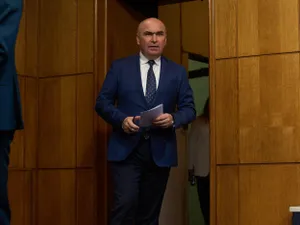 Bolojan: „Impozitele pe proprietate pentru persoane fizice ar putea crește cu până la 70% din 2026” - Foto: Profimedia images