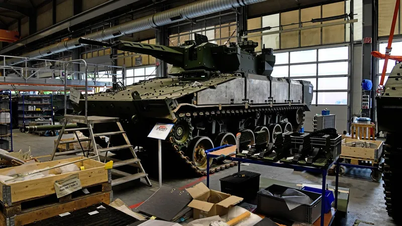 Germania a lansat rețea de producție în România pentru vehicule de infanterie Lynx și muniție - Foto: Profimedia Images (imagine cu rol ilustrativ)