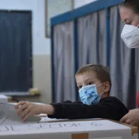 Vot cu mască/FOTO: digi24.ro
