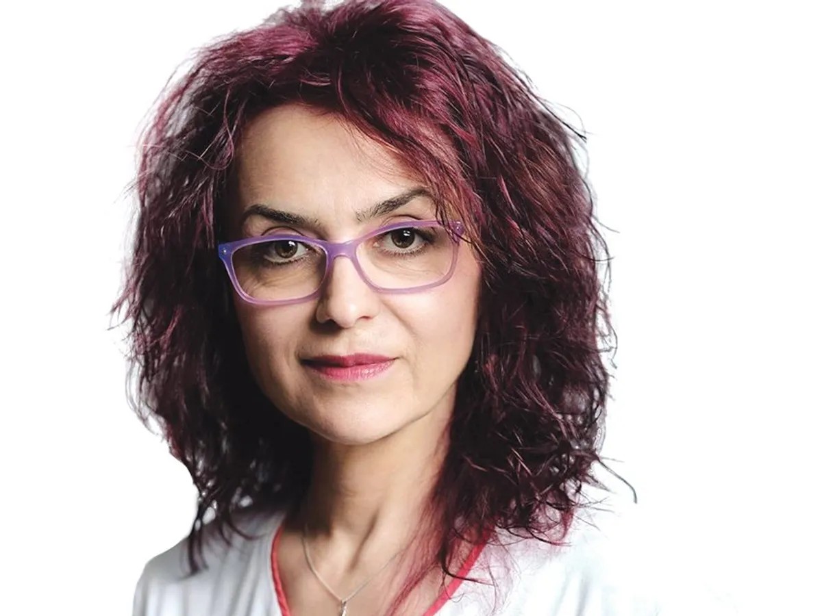 Dr. Antonela Burlacu este medic primar endocrinolog competență ecografie endocrină