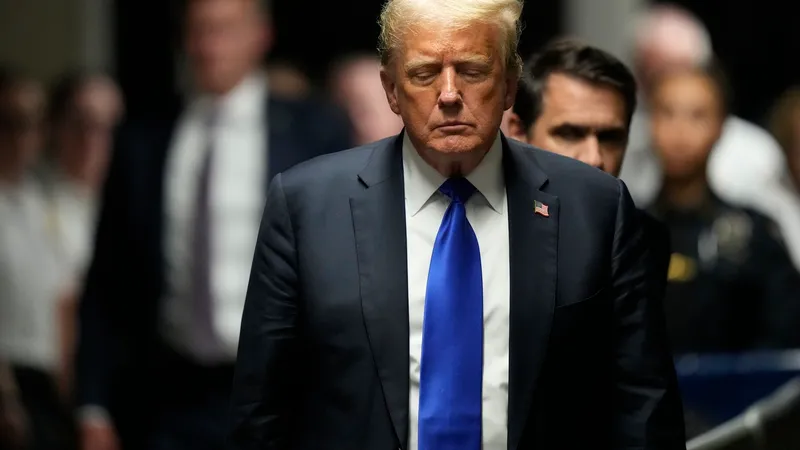 Donald Trump a fost găsit vinovat la toate cele 34 de capete de acuzare, în Dosarul Hush Money - Foto: Profimedia Images