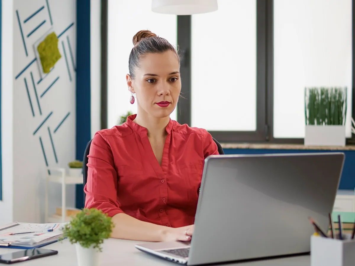 O ingineră și-a dat demisia de la locul de muncă bine plătit și s-a întors la școală: „A fost un sacrificiu”