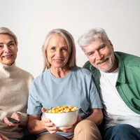 700 lei în plus la pensie pentru un pensionar care a fost plătit cu salariul minim. Cât a muncit? Foto: Freepik (fotografie cu caracter ilustrativ)