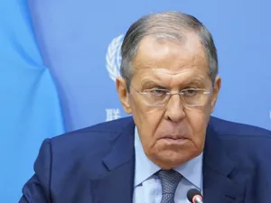„Ceasul Apocalipsei se apropie tot mai mult de miezul nopții”, avertizează Serghei Lavrov